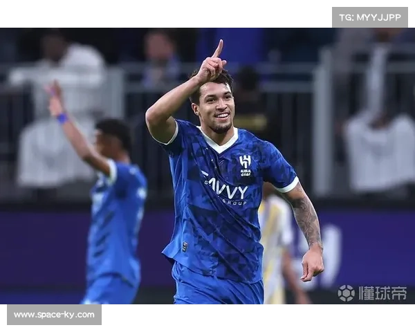 41岁老将丹特再创纪录 继续征战法甲成为联赛最年长现役球员 41岁老将丹特再创纪录 继续征战法甲成为联赛最年长现役球员