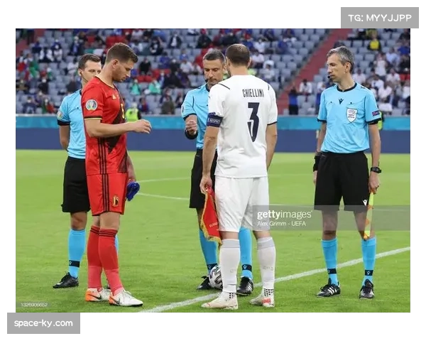 欧足联公布四分之一决赛裁判名单，VAR团队将重点关注高风险对抗区域